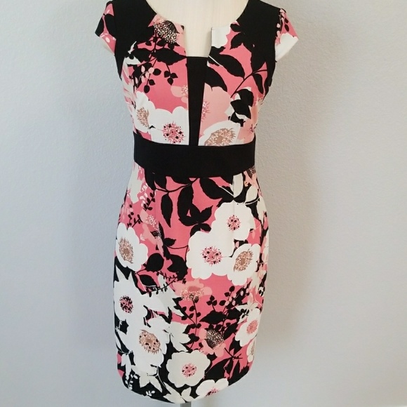 New York & Company Dresses & Skirts - New York & Company Size 2 Floral dress